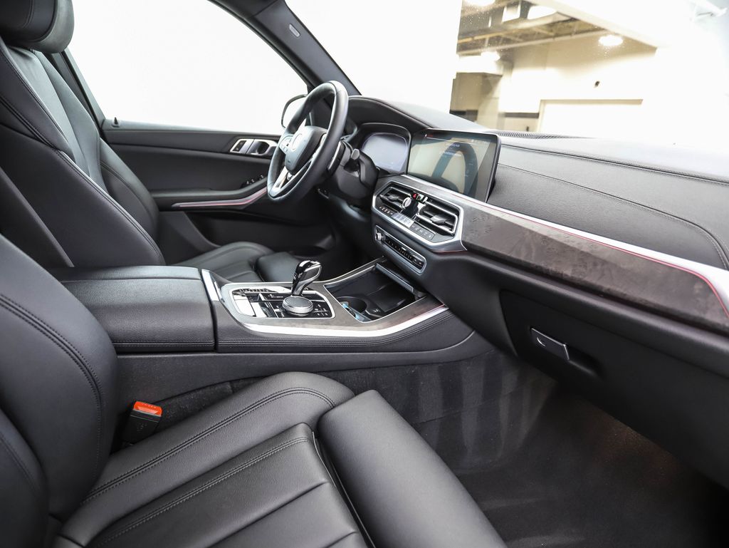 Thumbnail: 2022 BMW X5 - 31