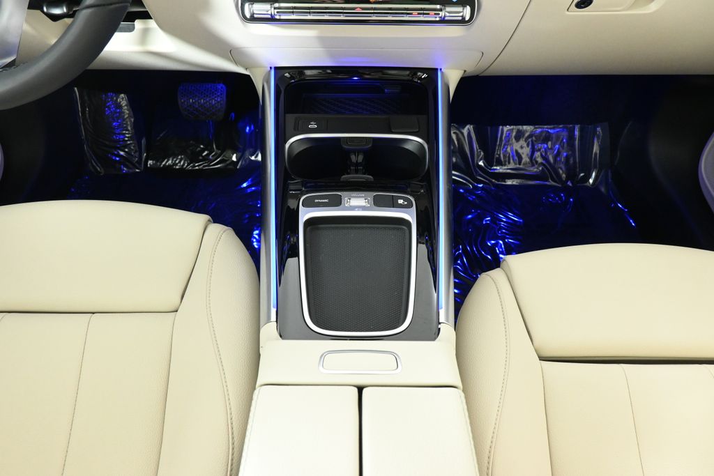 2025 Mercedes-Benz GLA 250 4MATIC 22