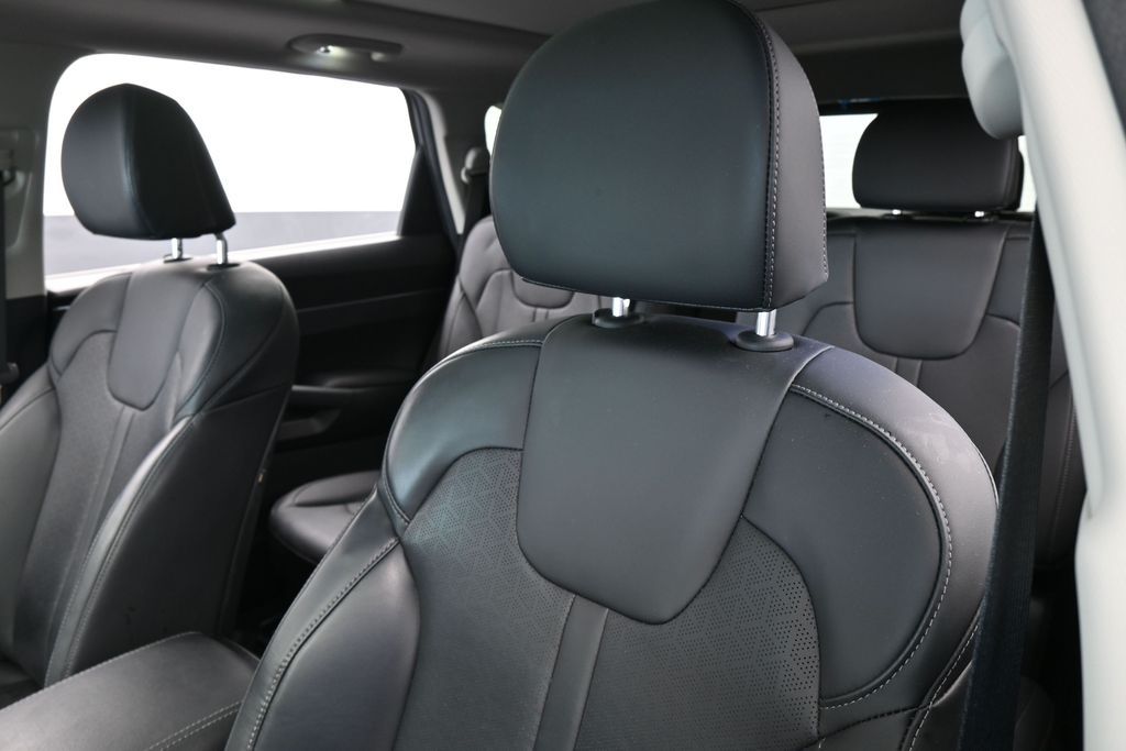 Used 2023 Steel Gray Kia EX image 18