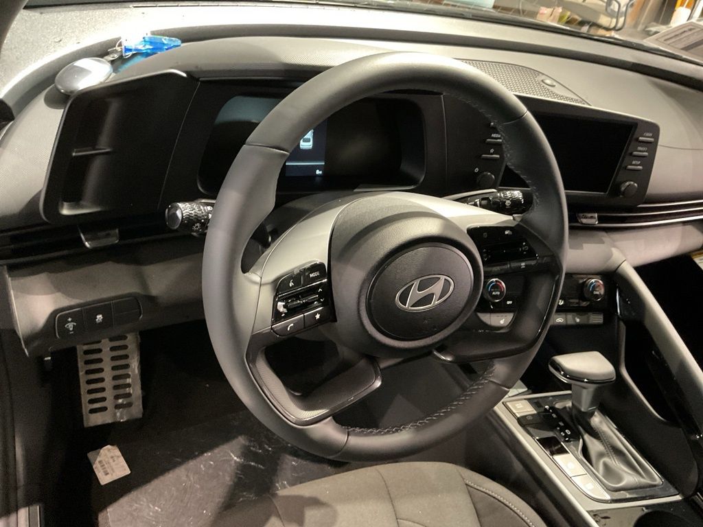 New 2026 Black Hyundai SEL Sport image 13