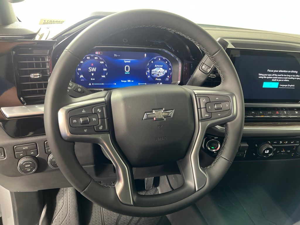 Thumbnail: 2026 Chevrolet Silverado 1500 - 26