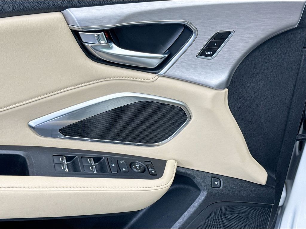 Thumbnail: 2019 Acura RDX - 21