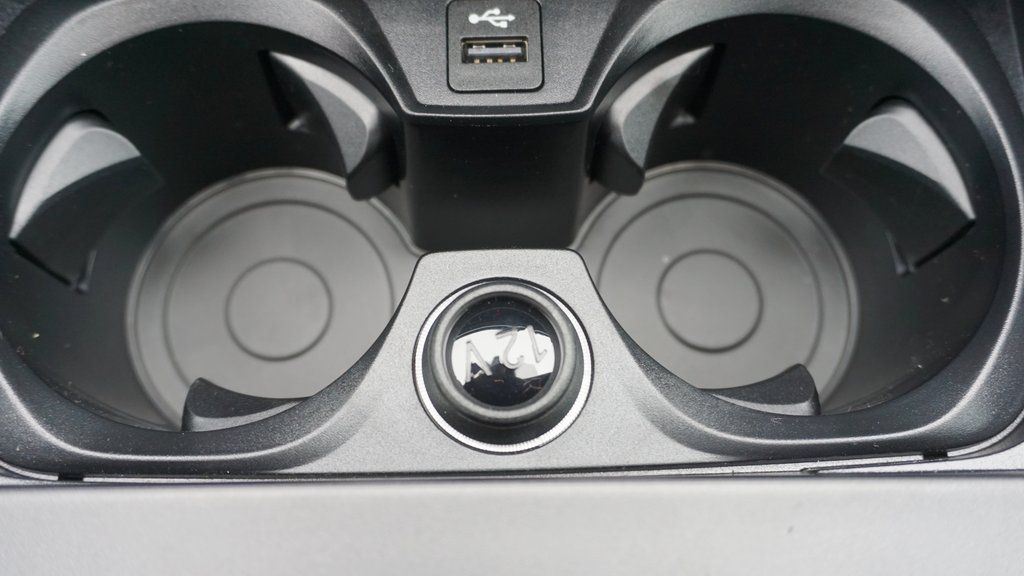 2025 BMW 2 Series 230i - Photo 14