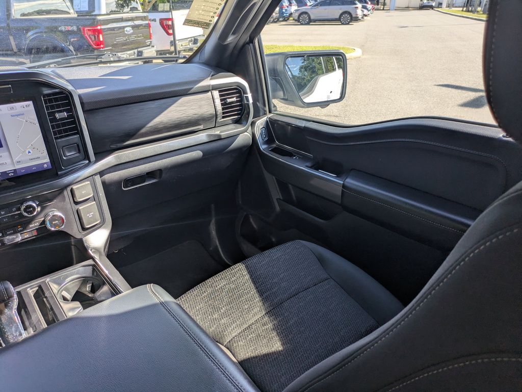 Used 2023 White Ford XLT image 16