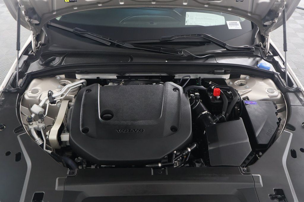 2025 Volvo S90  15