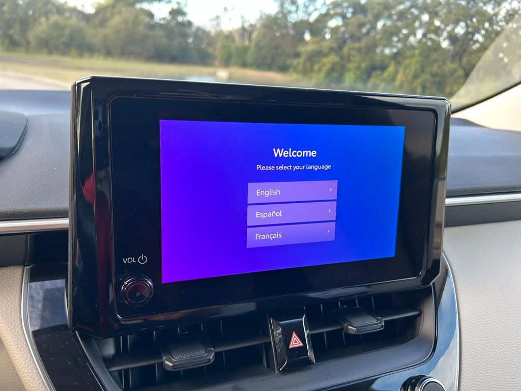 Thumbnail: 2025 Toyota Corolla - 23