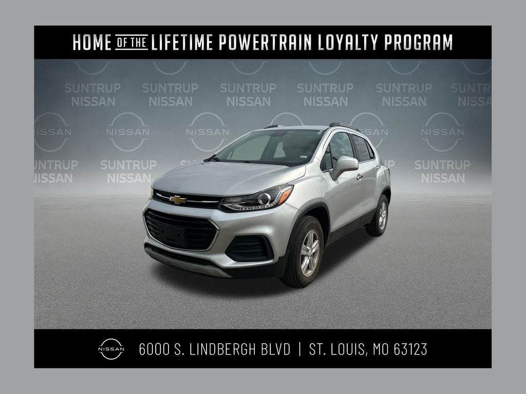 Silver Ice Metallic 2017 Chevrolet Trax SUV / Crossover All-Wheel Drive 6-Speed Automatic