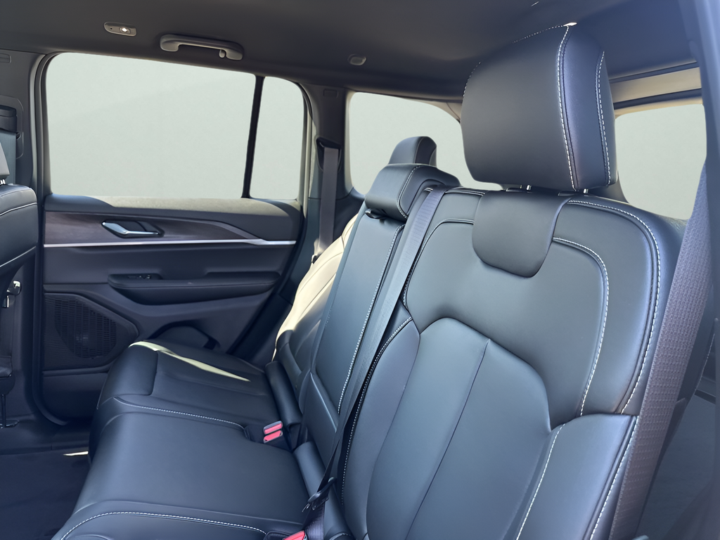 New Car 2025 Jeep Grand Cherokee  Limited For Sale Under $40,000 In Austin, Texas