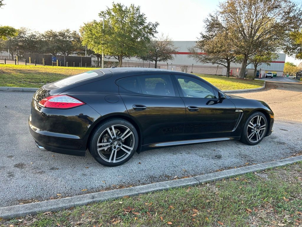 Thumbnail: 2012 Porsche Panamera - 5