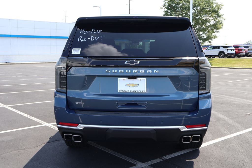 Thumbnail: 2025 Chevrolet Suburban - 6