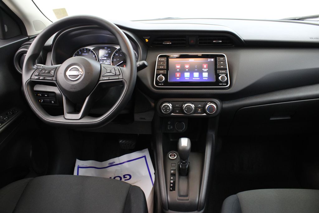 used 2024 Nissan Kicks car