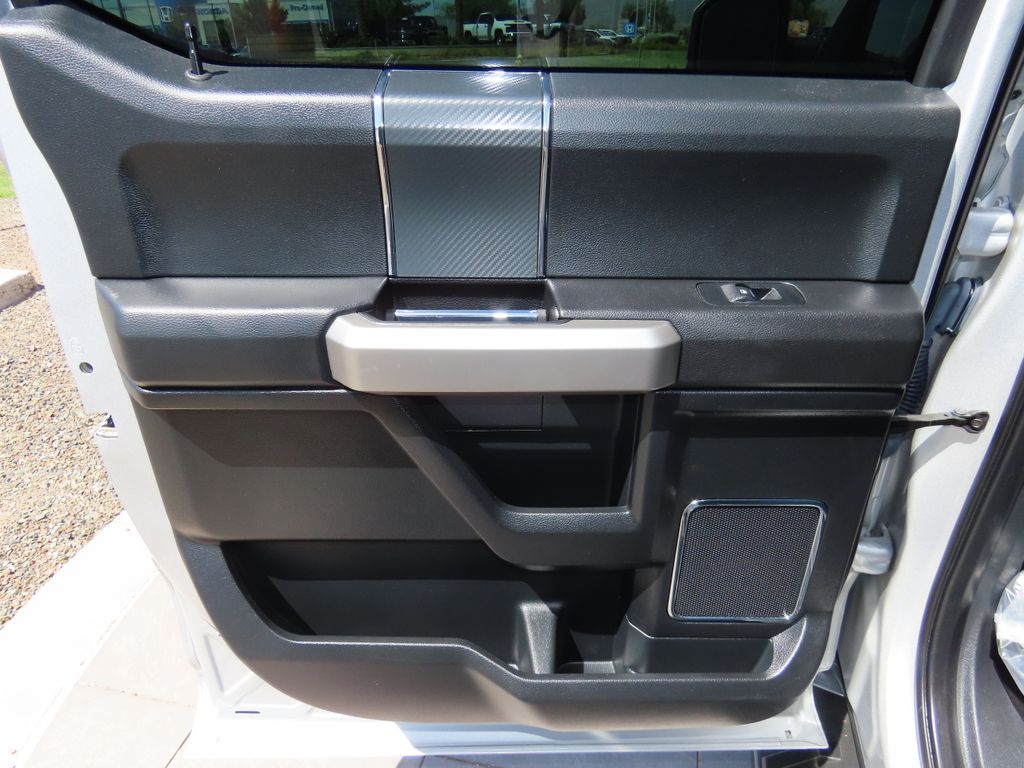 2019 Ford F-150 Lariat 25