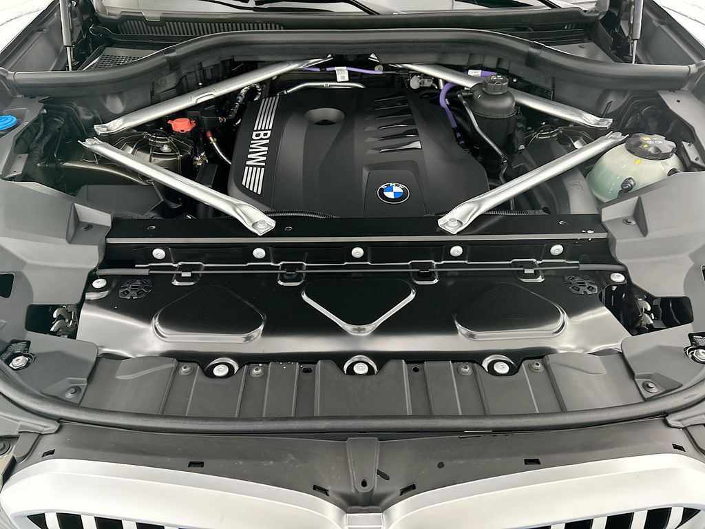 Thumbnail: 2026 BMW X5 - 28