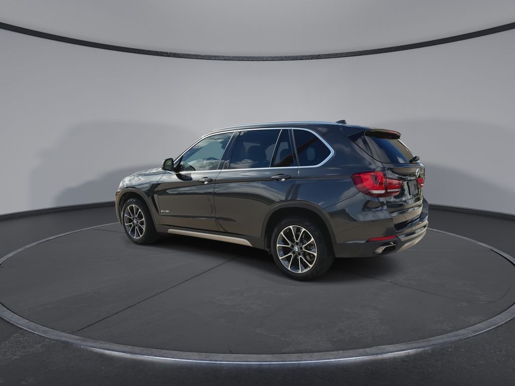 Thumbnail: 2018 BMW X5 - 6