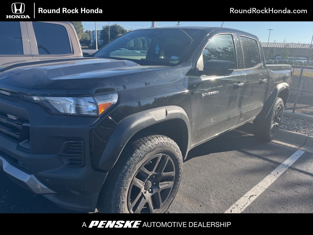 Thumbnail: 2023 Chevrolet Colorado - 1