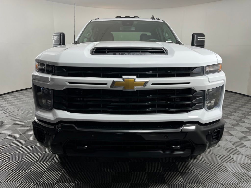 Thumbnail: 2026 Chevrolet Silverado 2500 - 7