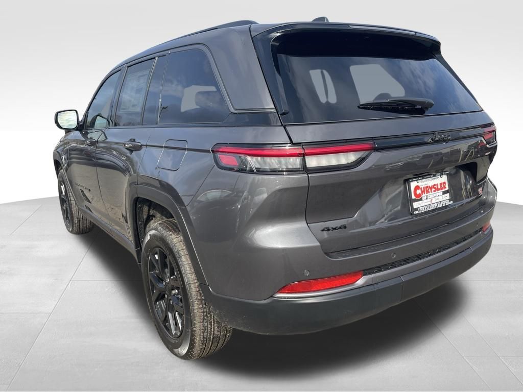 JeepGrand Cherokee17