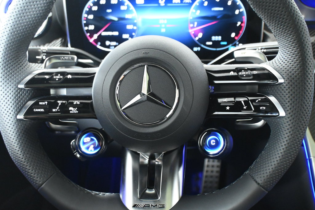 Thumbnail: 2027 Mercedes-Benz GLC - 18