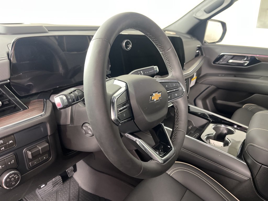 Thumbnail: 2026 Chevrolet Tahoe - 24