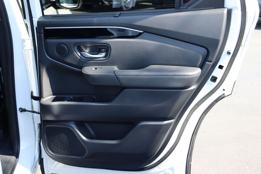 2025 Honda Pilot EX-L 16