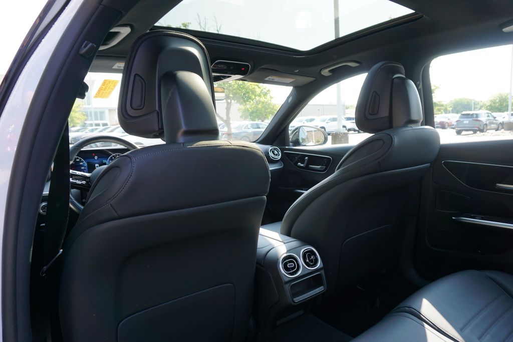 2022 Mercedes-Benz C-Class C 300 13