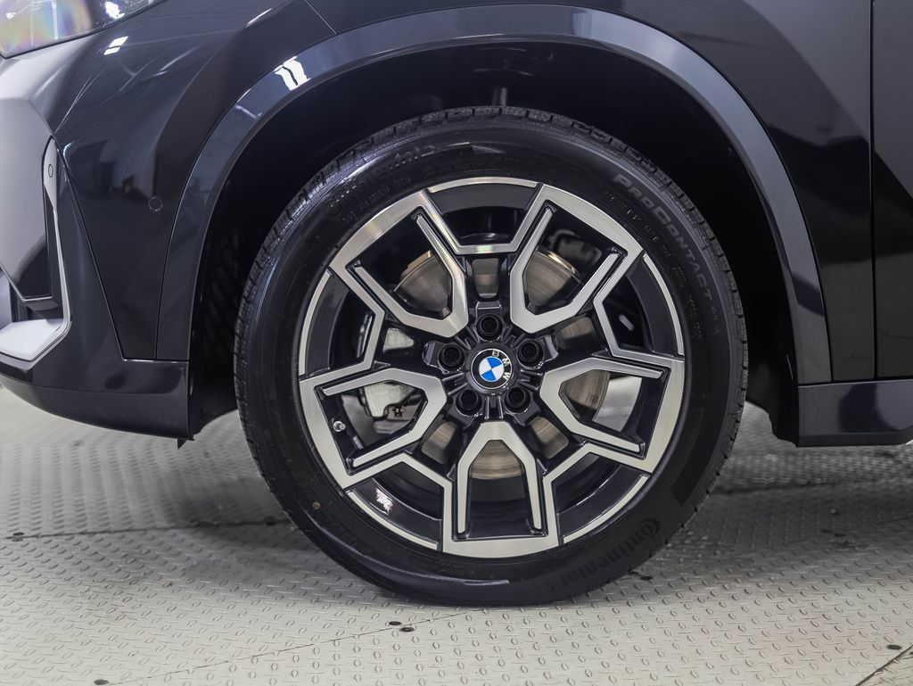 Thumbnail: 2026 BMW X1 - 2