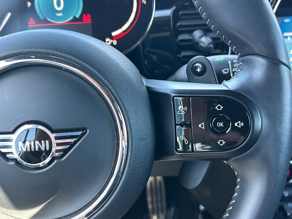 Thumbnail: 2023 MINI Cooper - 19