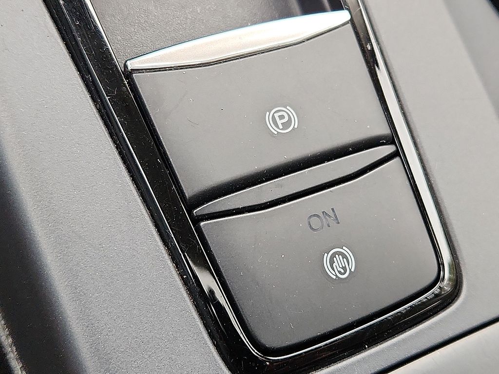 Thumbnail: 2022 Ford Bronco Sport - 25