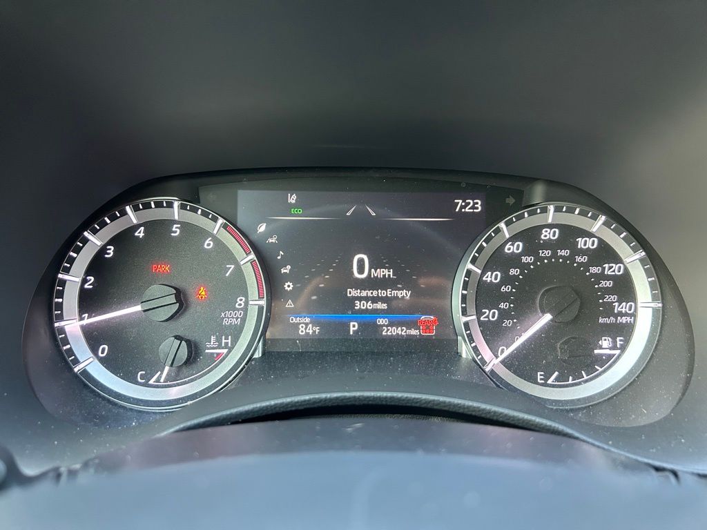 2024 Toyota Highlander XLE 23
