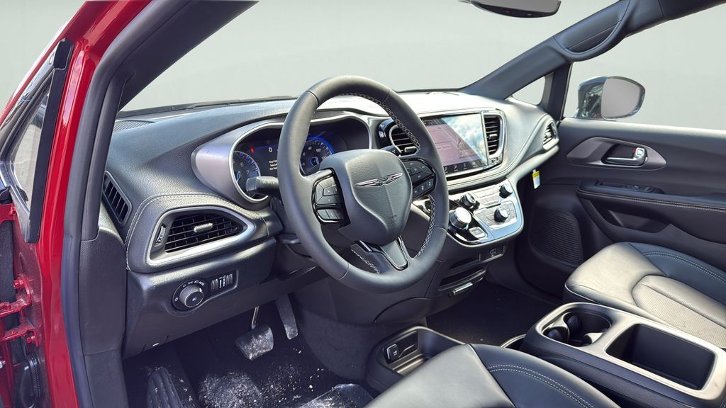 2026 Chrysler Pacifica