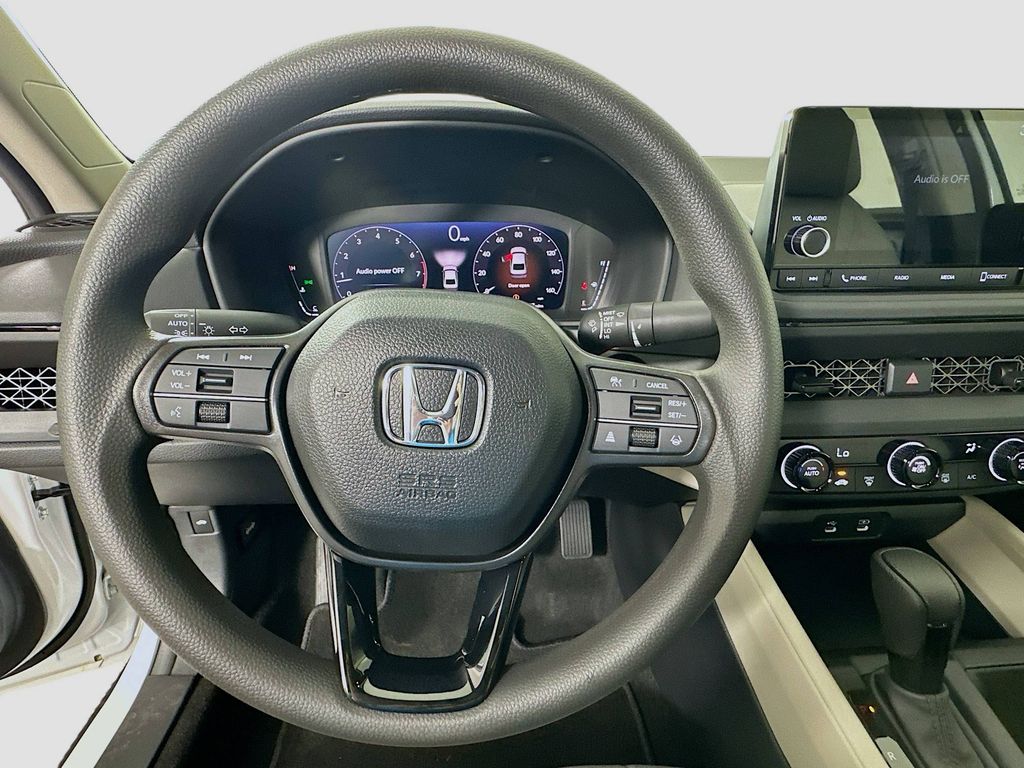 Thumbnail: 2025 Honda Accord - 10