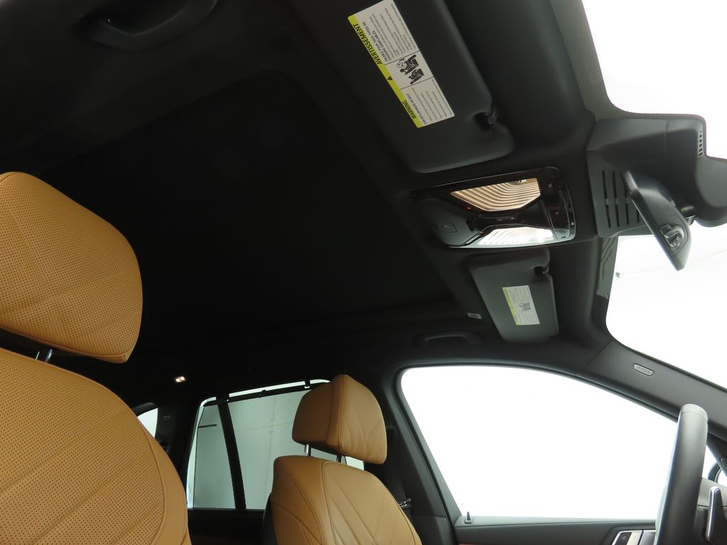 Thumbnail: 2024 BMW X5 - 18