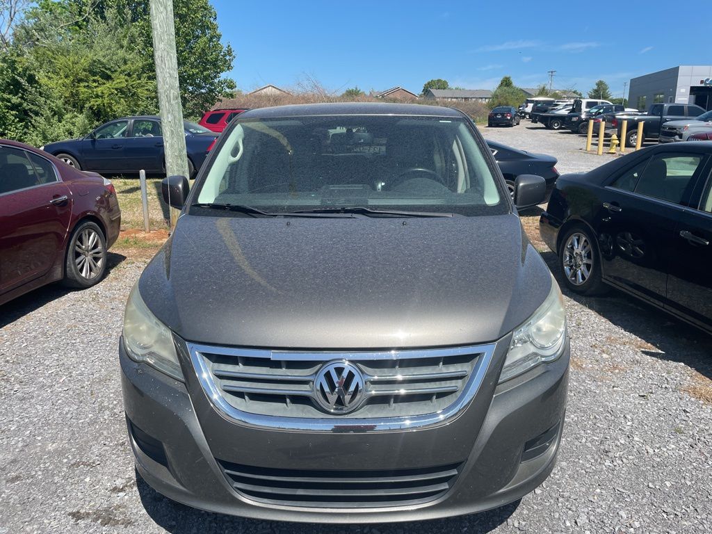 2010 Volkswagen Routan 
