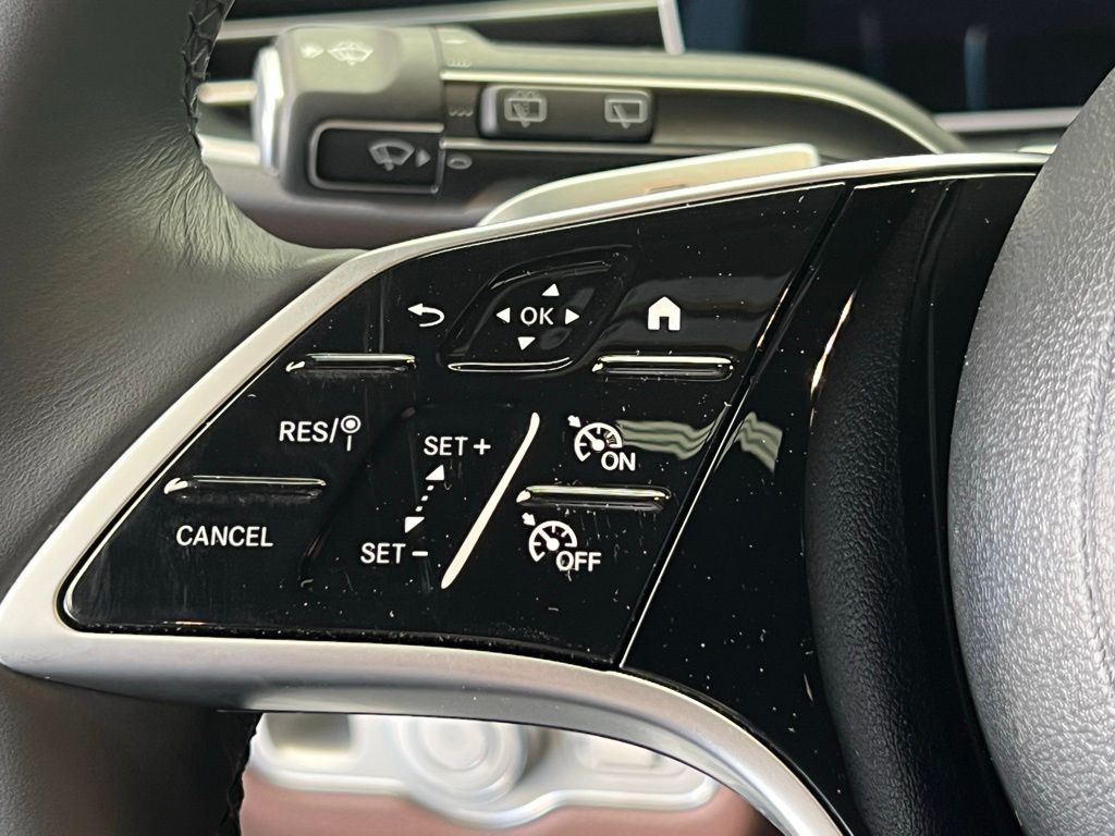 Thumbnail: 2024 Mercedes-Benz GLE - 8