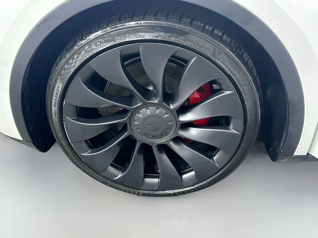 Thumbnail: 2022 Tesla Model Y - 30