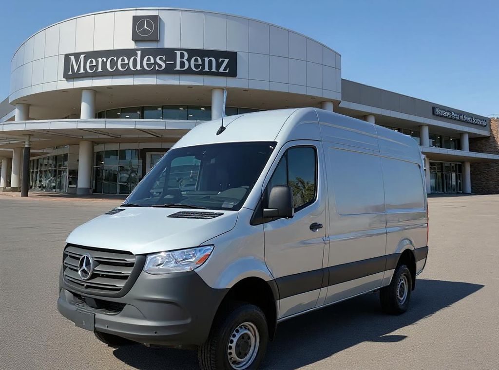 Thumbnail: 2025 Mercedes-Benz Sprinter - 1
