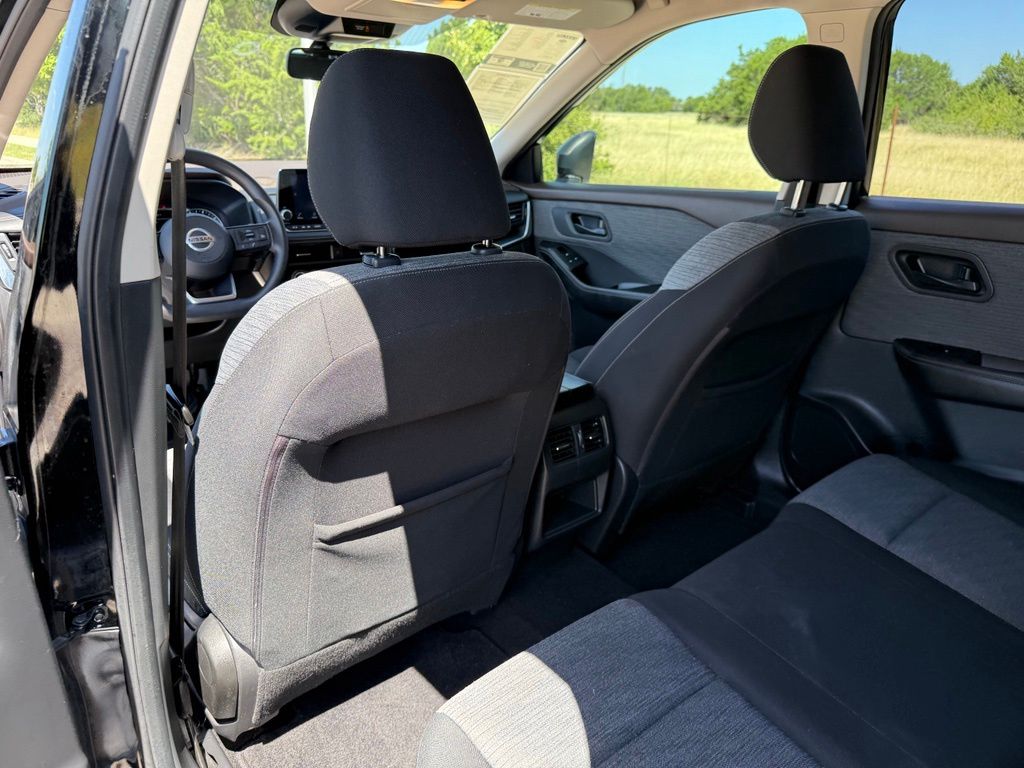 Thumbnail: 2021 Nissan Rogue - 23