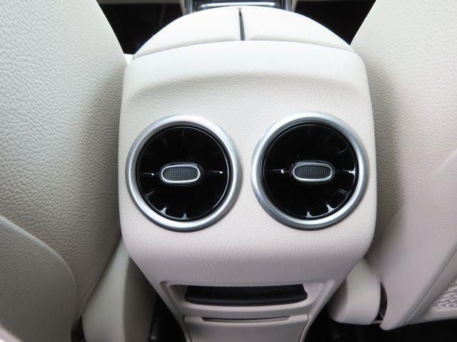 Thumbnail: 2025 Mercedes-Benz GLB - 13