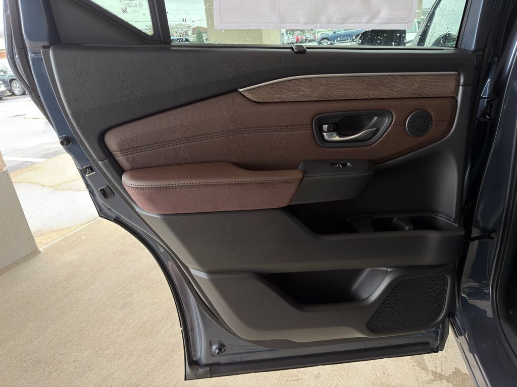 Thumbnail: 2026 Honda Pilot - 20