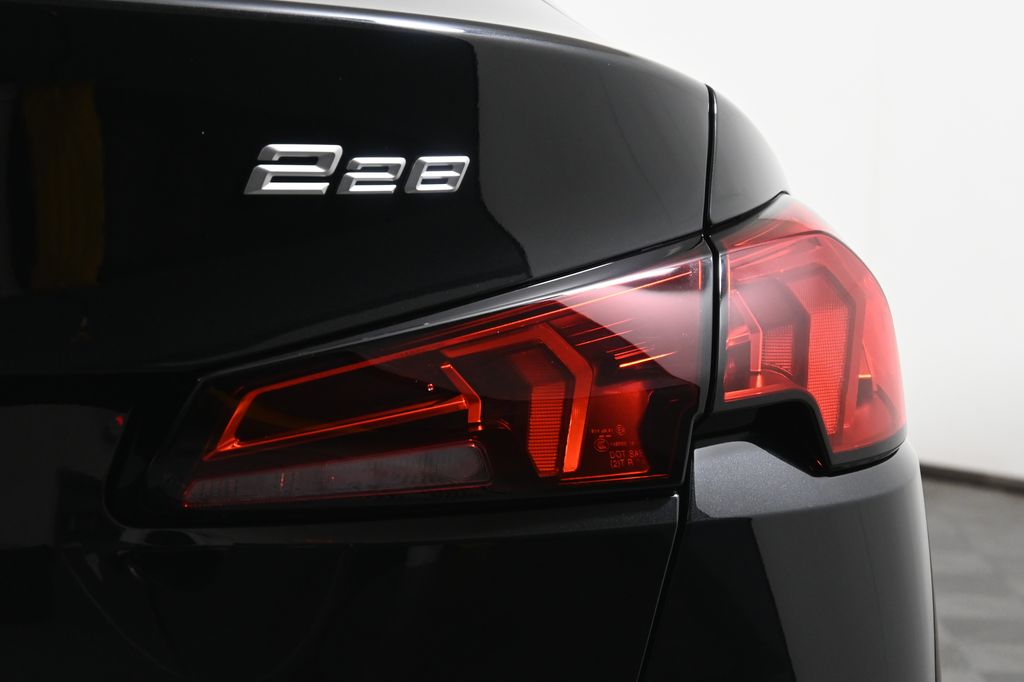 Thumbnail: 2026 BMW 2 Series - 13