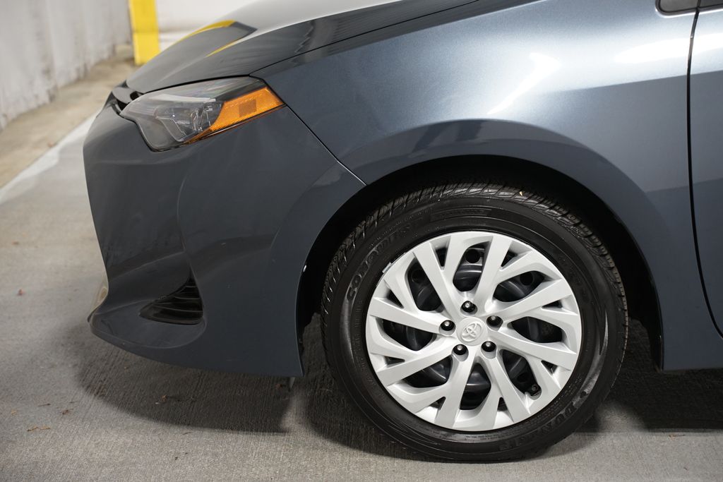 Thumbnail: 2018 Toyota Corolla - 5
