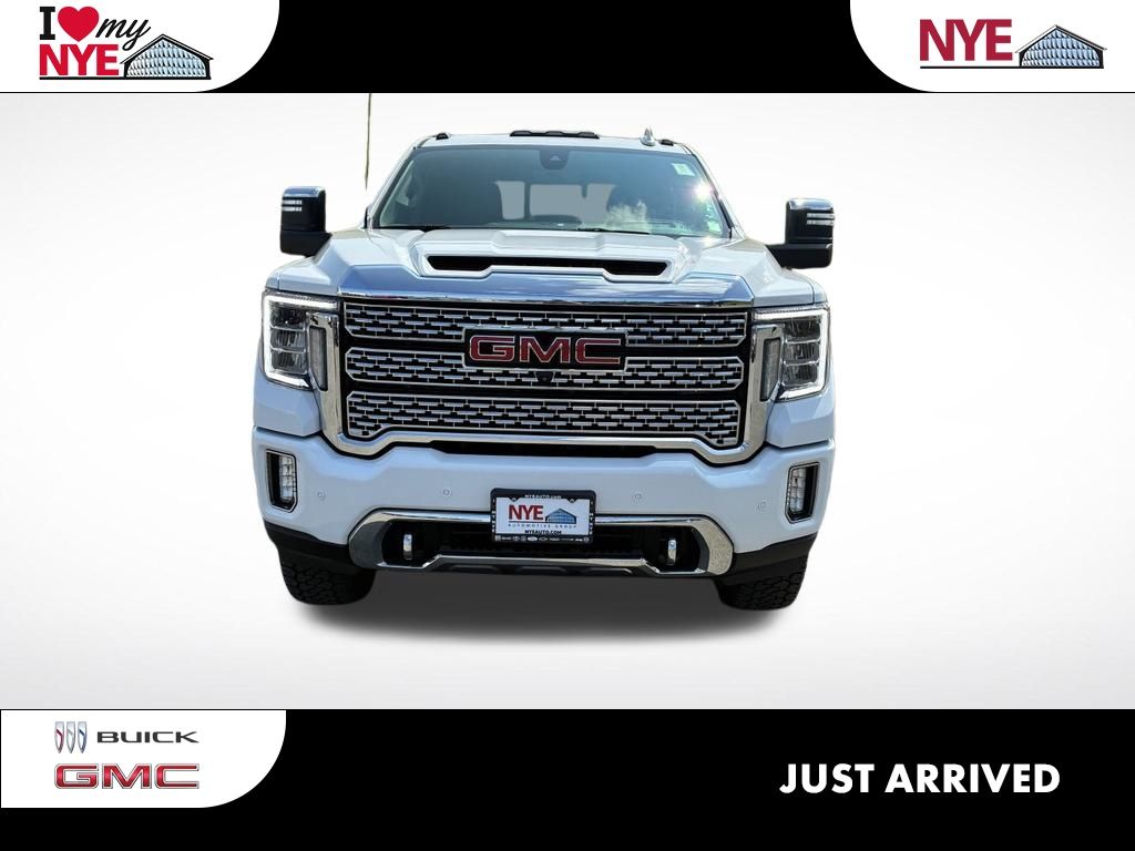 2022 GMC Sierra 2500HD Denali Crew Cab 4WD