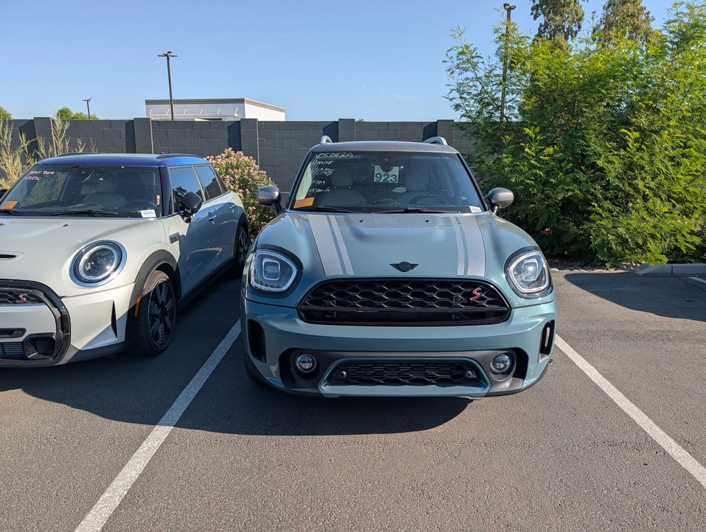 Thumbnail: 2024 MINI Cooper Countryman - 2