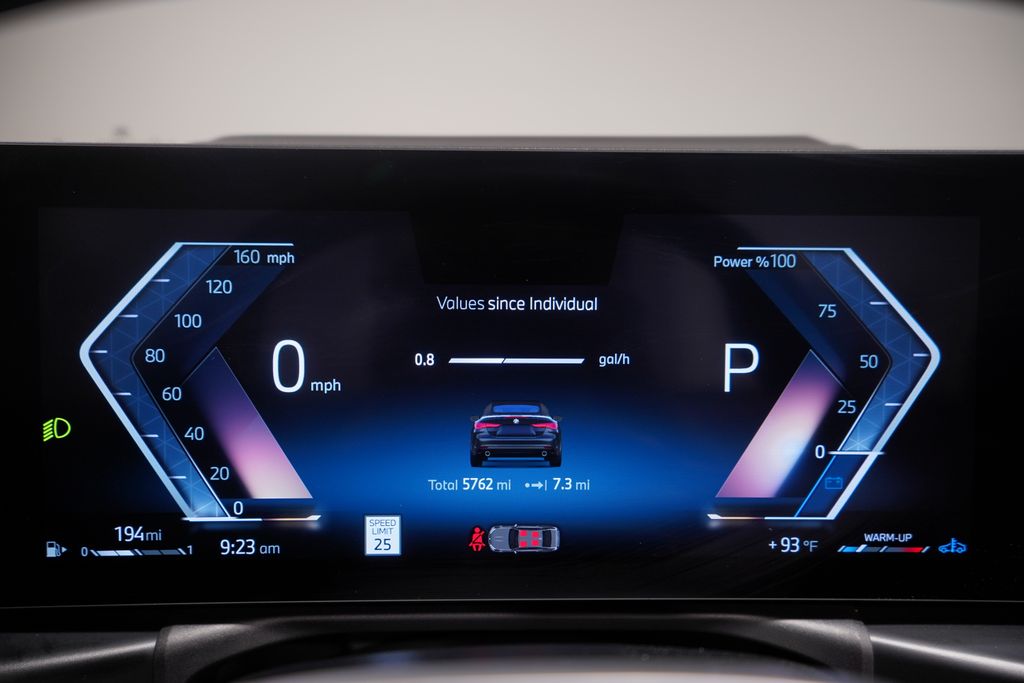 Thumbnail: 2025 BMW 4 Series - 24