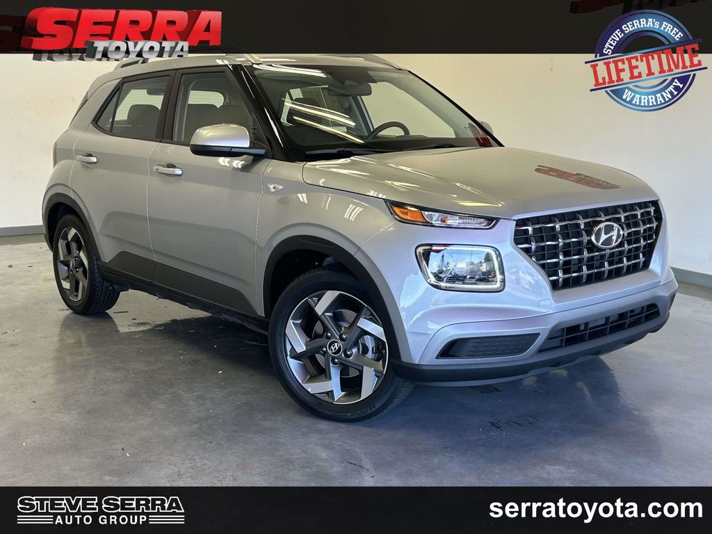 2025 Hyundai Venue SEL FWD