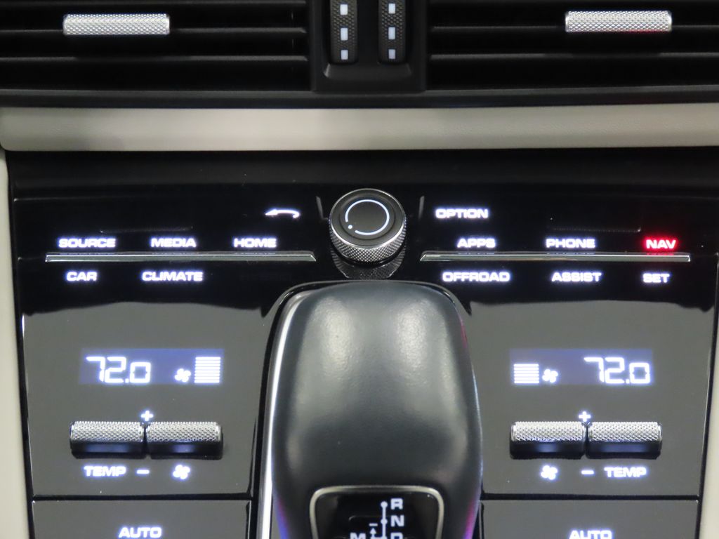 Thumbnail: 2023 Porsche  - 25