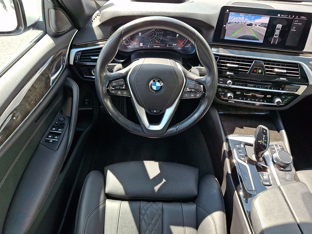 Thumbnail: 2023 BMW 5 Series - 11