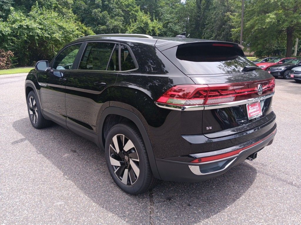 2024 Volkswagen Atlas Cross Sport 2.0T SE w/Technology 3