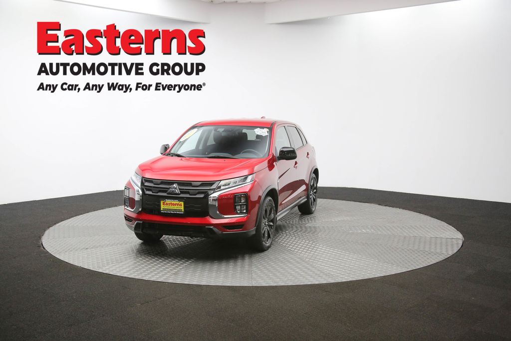 Used 2022 Red Mitsubishi 2.0 LE image 51
