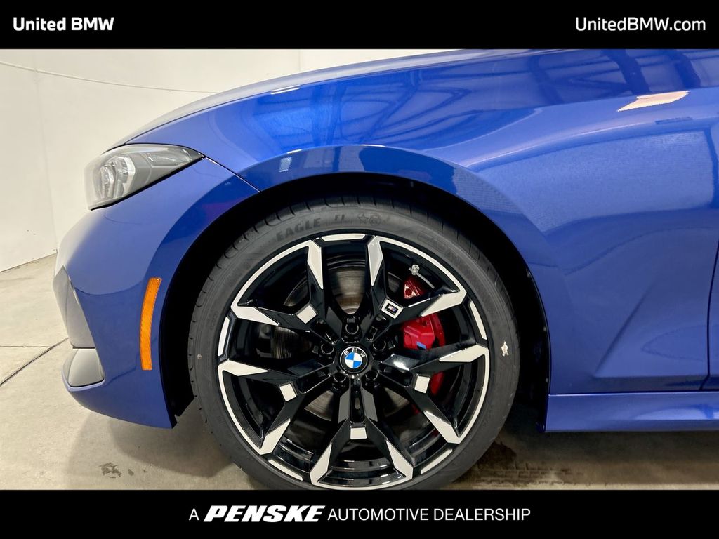2025 BMW 3 Series 330i 10